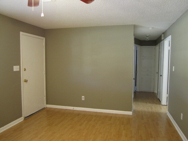 Foto del edificio - 721 N Bristow Ave