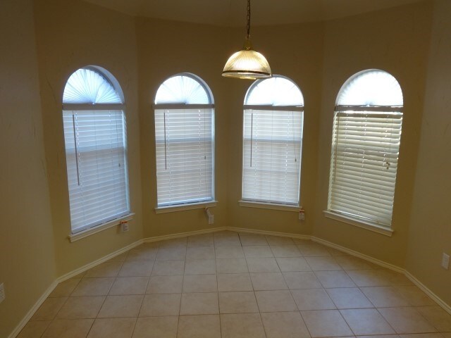 Foto del edificio - 5433 Crystal Ct