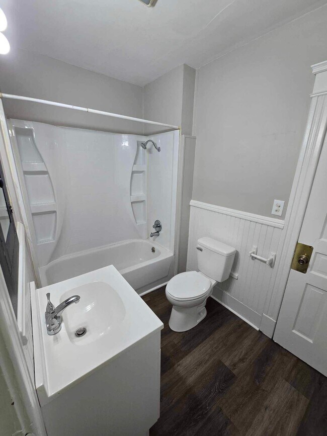 Foto del edificio - 336 W 29th St