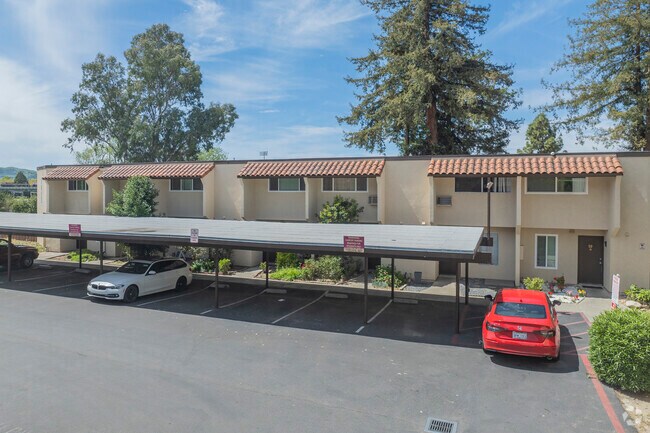 Exterior alternativo - 975 Murrieta Blvd