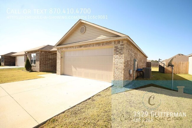 Building Photo - Spacious 4 bed, 2 bath home - Nettleton