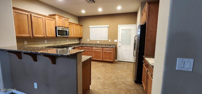 Foto del edificio - 1621 W Big Oak St