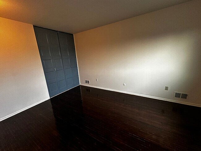 Foto del edificio - 609 Sussex St