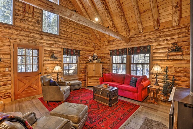 Building Photo - 351 Wilderness Dr
