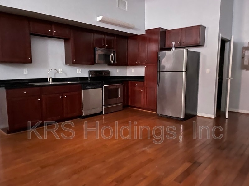237 Granby St Unit 21, Norfolk, VA 23510 Condo for Rent in Norfolk