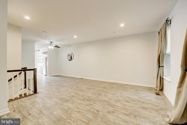 Building Photo - 2501 Sayles Pl SE