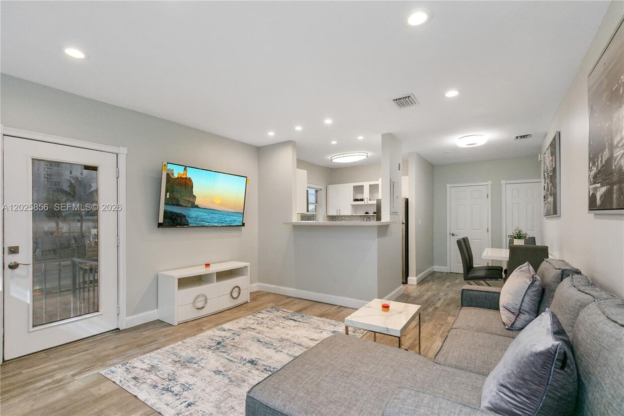 Photo - 4201 Indian Creek Dr (Miami Beach, FL)