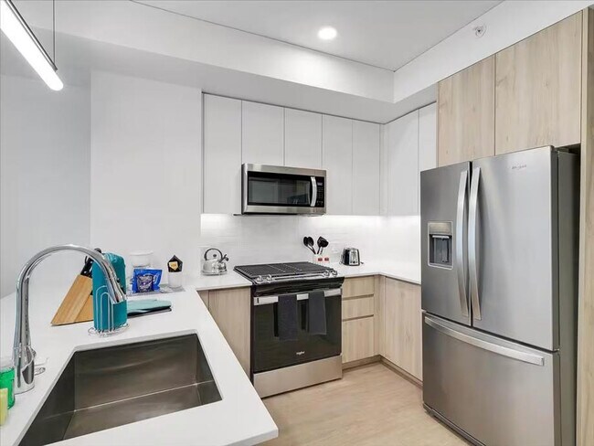 Foto del edificio - 817 N 6th St