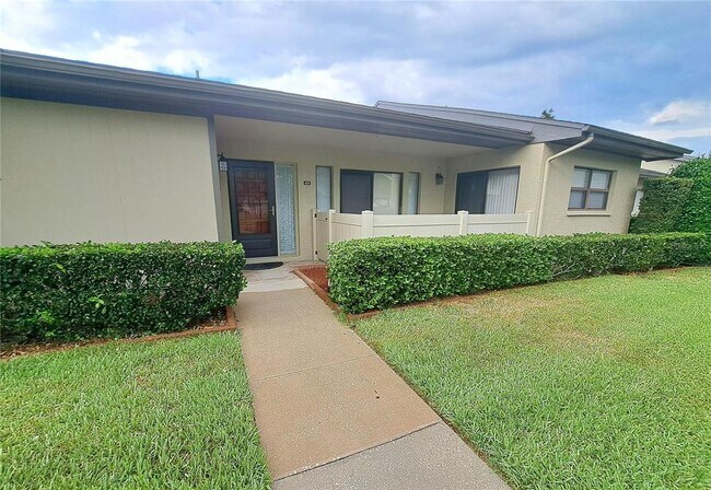 Building Photo - 630 Hickory Nut Ave