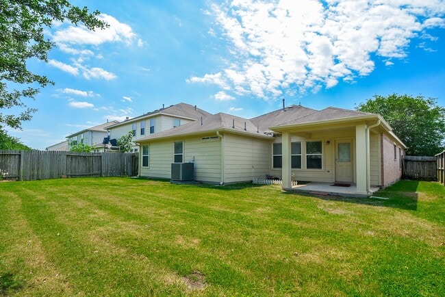 Building Photo - 15318 Marlowe Grove Dr