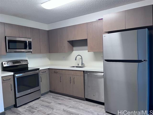 Building Photo - 7000 Hawaii Kai Dr