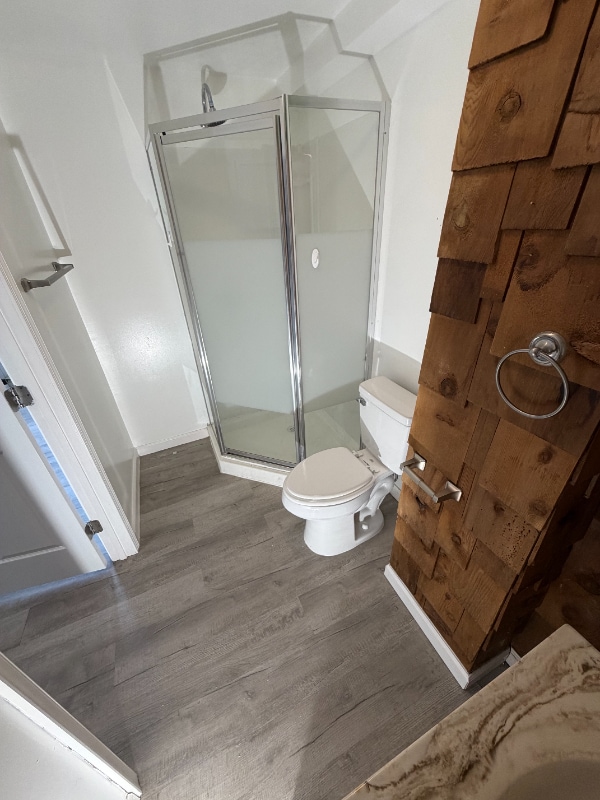 Foto del edificio - 232 W Main St