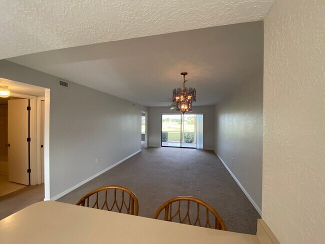 Building Photo - 1360 Rio De Janeiro Ave