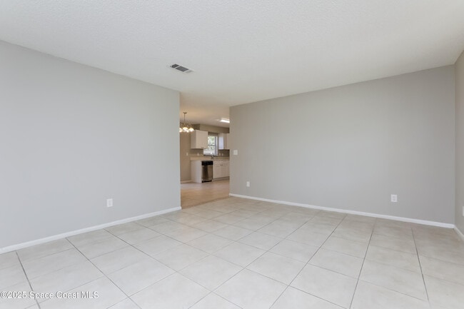 Building Photo - 1190 Wedgewood Ln