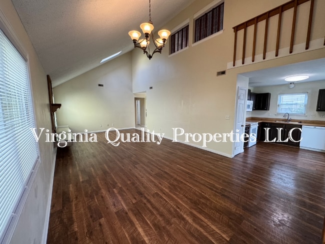 Foto del edificio - 5524 Glenville Cir