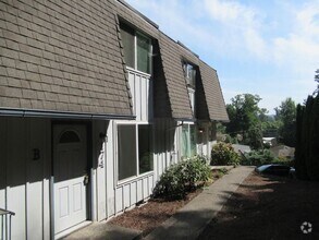 Building Photo - 174 Stoneway Dr NW