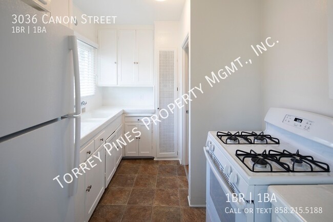 Building Photo - Point Loma 1 Bed/1 Bath Close to Shops, Re...