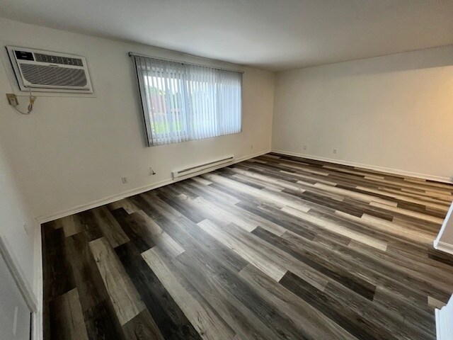 Foto del edificio - 1655 Felten Rd