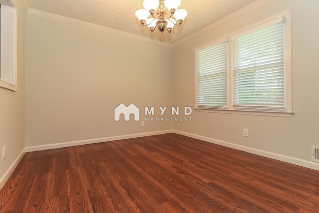 Foto del edificio - 5243 Valleyview Dr