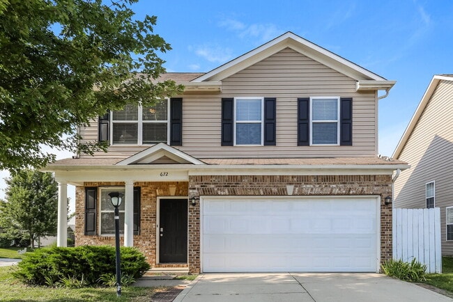 Building Photo - 672 Cloverfield Ln