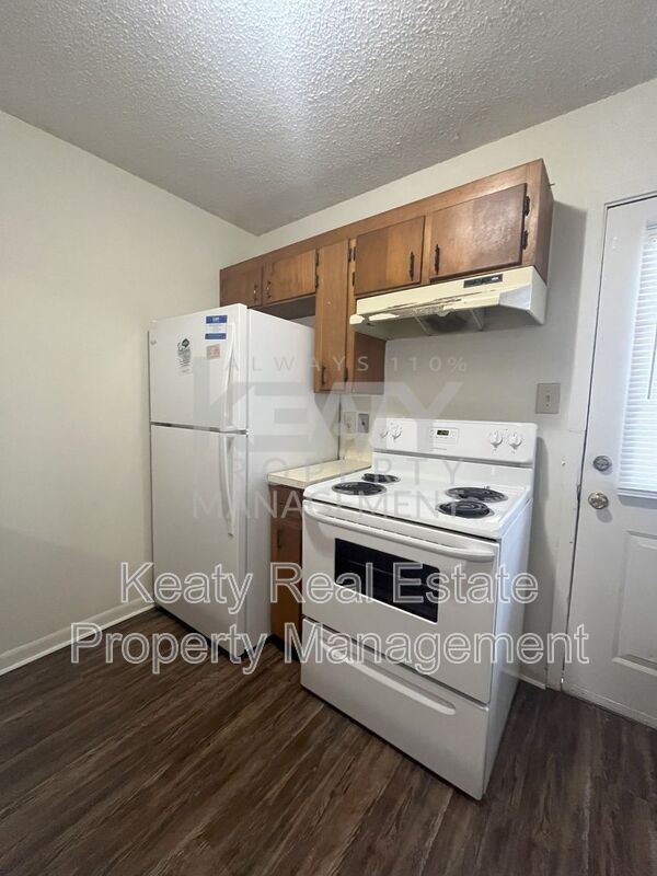Foto del edificio - 125 Country Ln