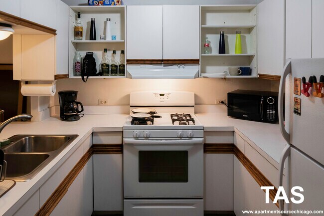 Foto del edificio - 631 W Arlington Pl