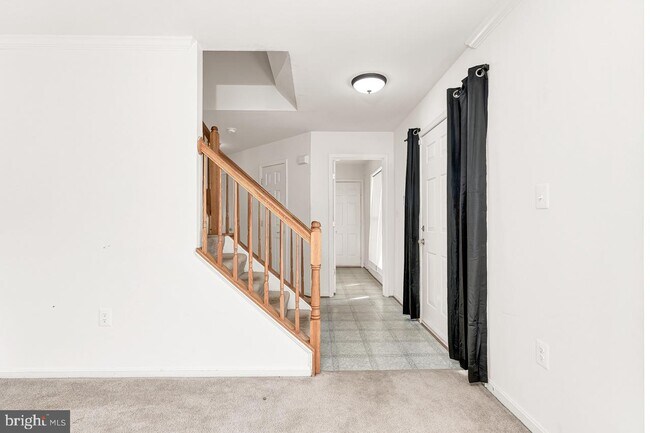 Building Photo - 13815 Redstone Dr