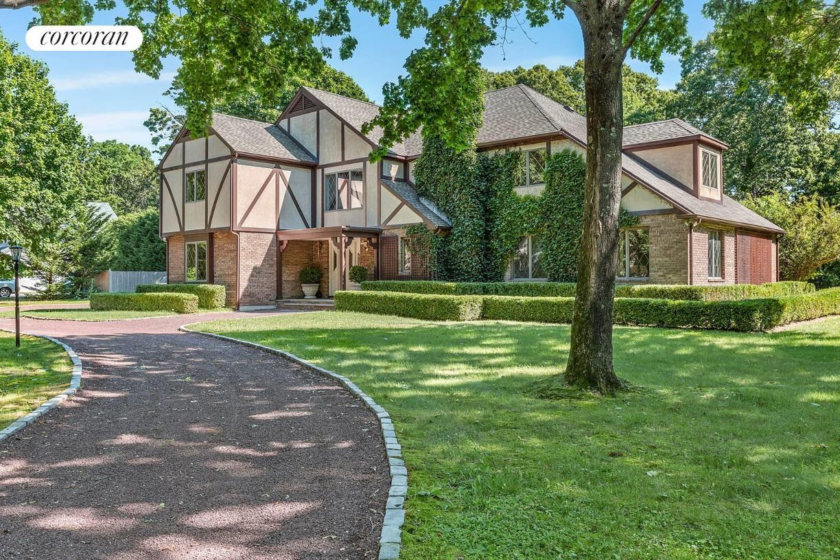 29 Inlet View Path, East Moriches, NY 11940 House Rental in East