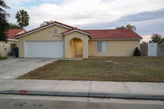 Building Photo - 907 Ivy Trae Ln