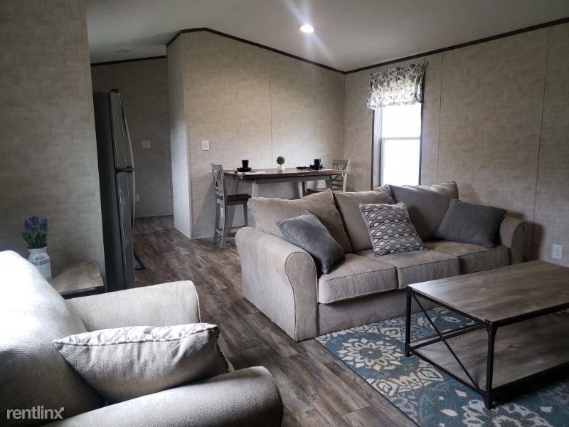 Foto principal - 3 br, 2 bath Mobile Home - 508 Earl Drive
