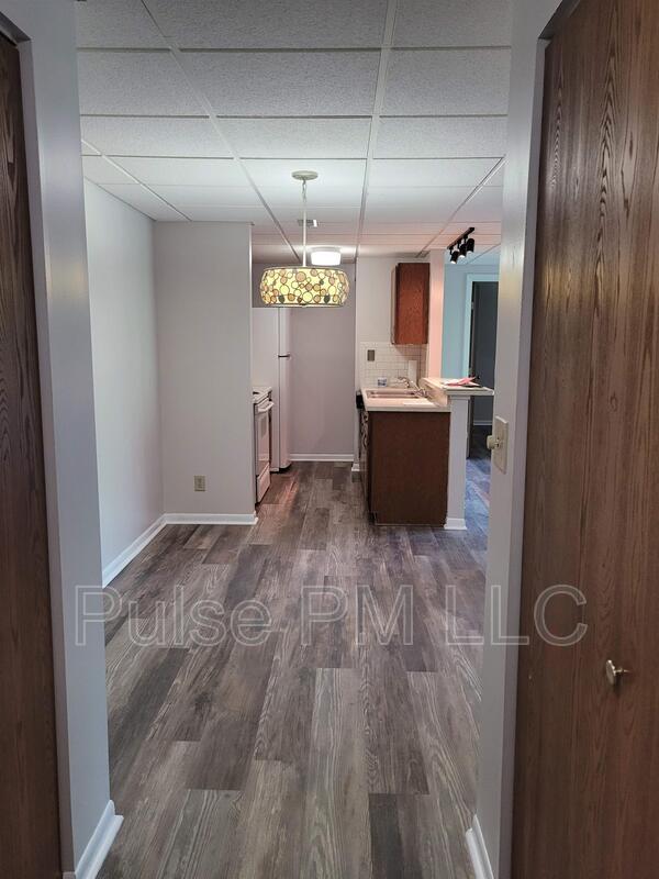 Foto principal - 22 Woodland Hills Dr
