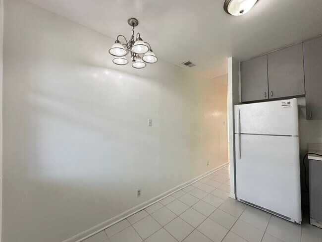 Foto del edificio - 4407 N Keystone Ave