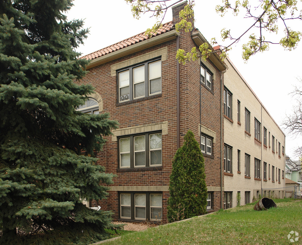 Foto del edificio - Mint Properties Apartments