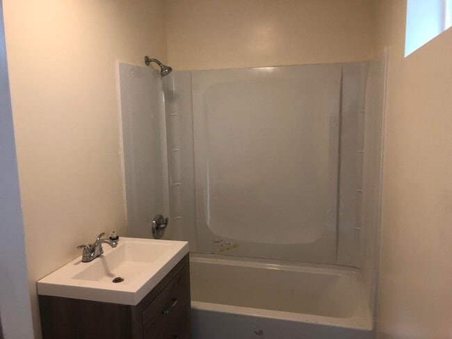 Foto del edificio - 3414 Randy Ln