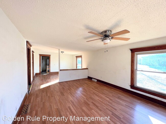 Building Photo - 4 br, 2 bath House - 1200 N Main St