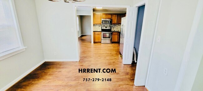 Foto del edificio - Cute Renovated 3 Bedroom 1 Bath home in Ha...