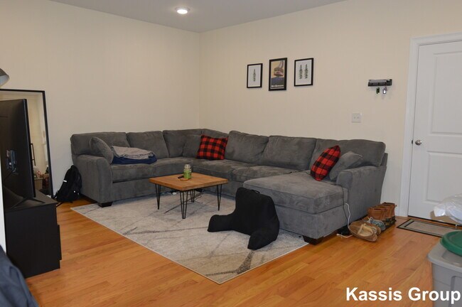 Foto del edificio - 547 Washington St