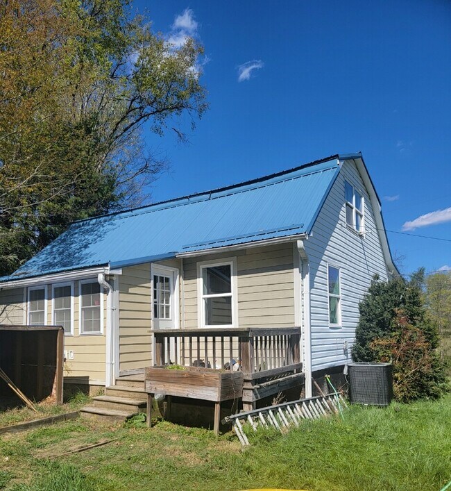 Foto del edificio - 2315 Olinger Rd