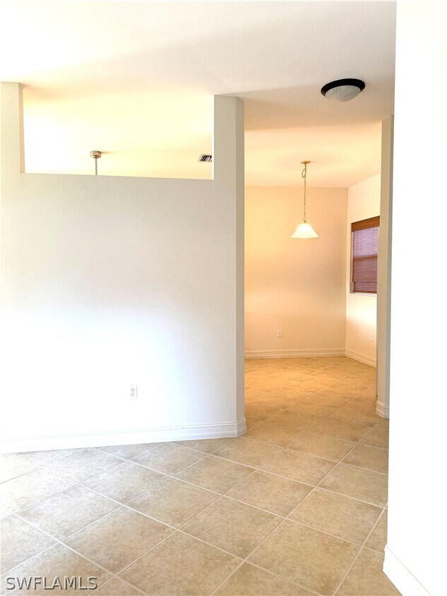 Building Photo - 7944 Haven Dr