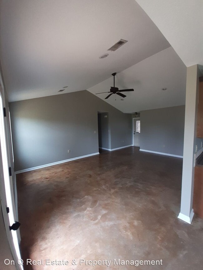 Building Photo - 3 br, 2 bath House - 4793 Wildwood