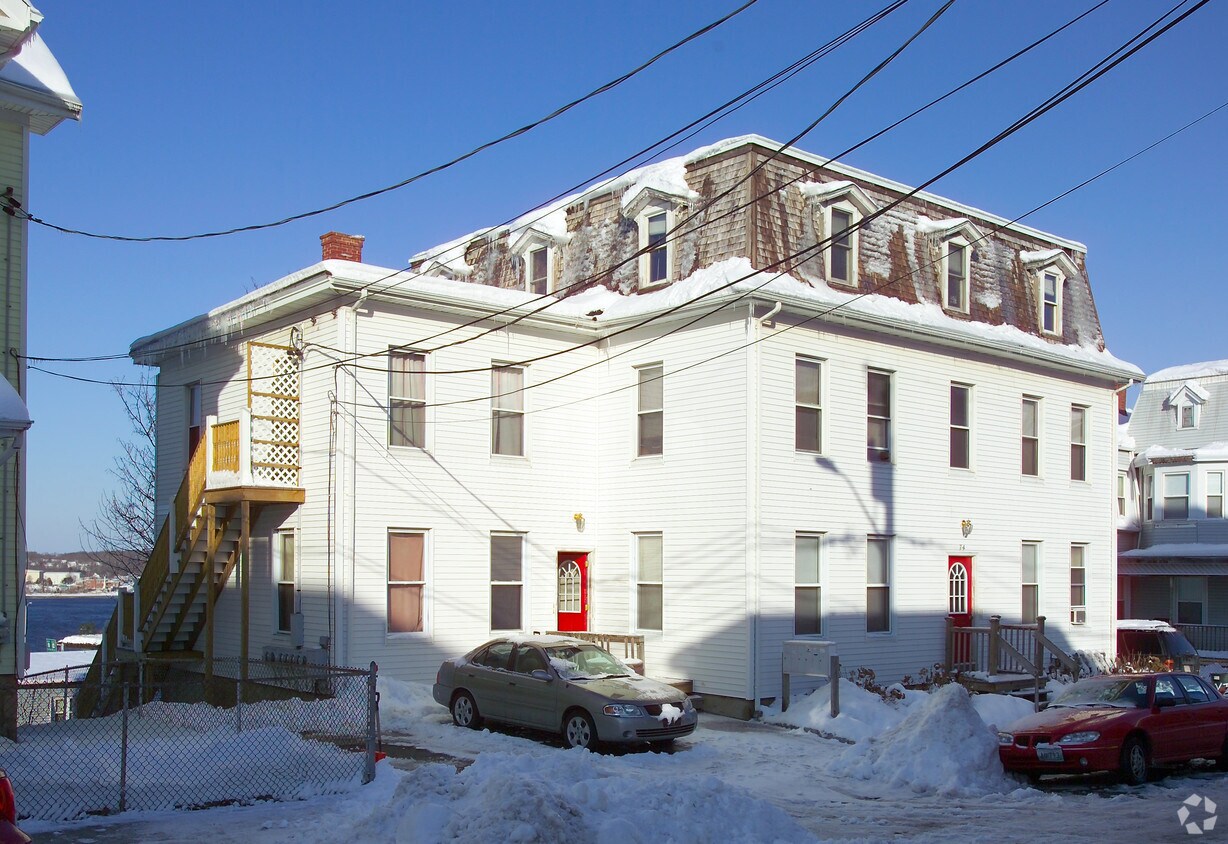 Building Photo - 74 Barnaby St
