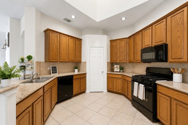 Foto del edificio - 19910 Sternwood Manor Dr