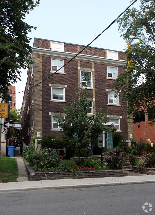 Primary Photo - 58 Maitland St