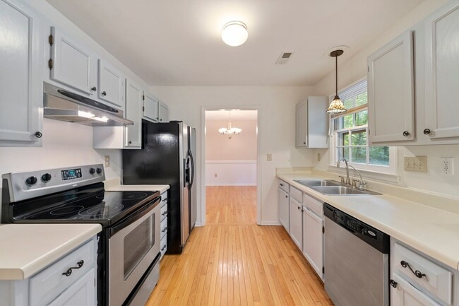 Building Photo - Lovely 3 bedroom home in Cross Timbers of ...
