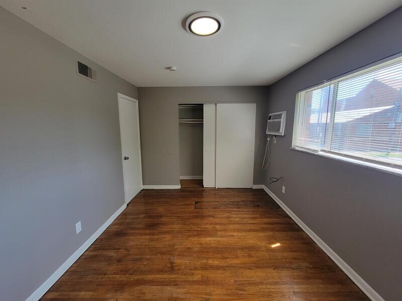 Foto principal - 5720 Thekla Ave