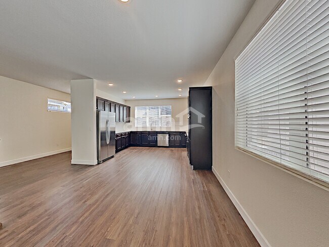 Foto del edificio - 4743 Crestone Peak St