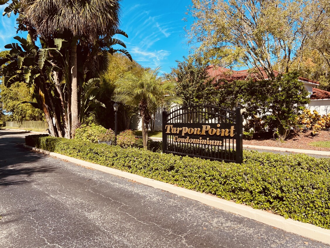 Primary Photo - 301 Tarpon Point