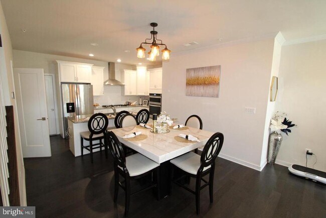 Foto del edificio - 43197 Mongold Square