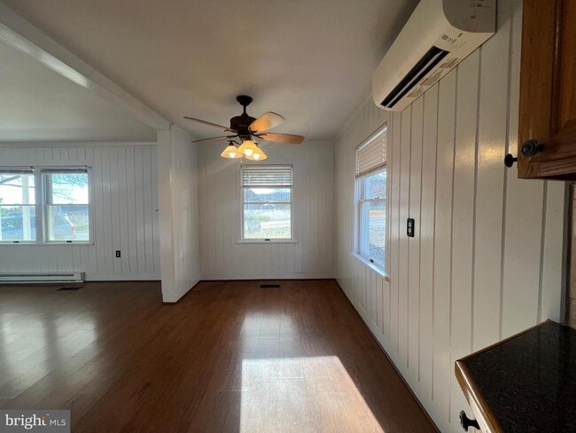 Building Photo - 2712 Canada Hill Rd