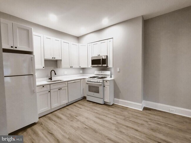 Foto del edificio - 230 S Market St